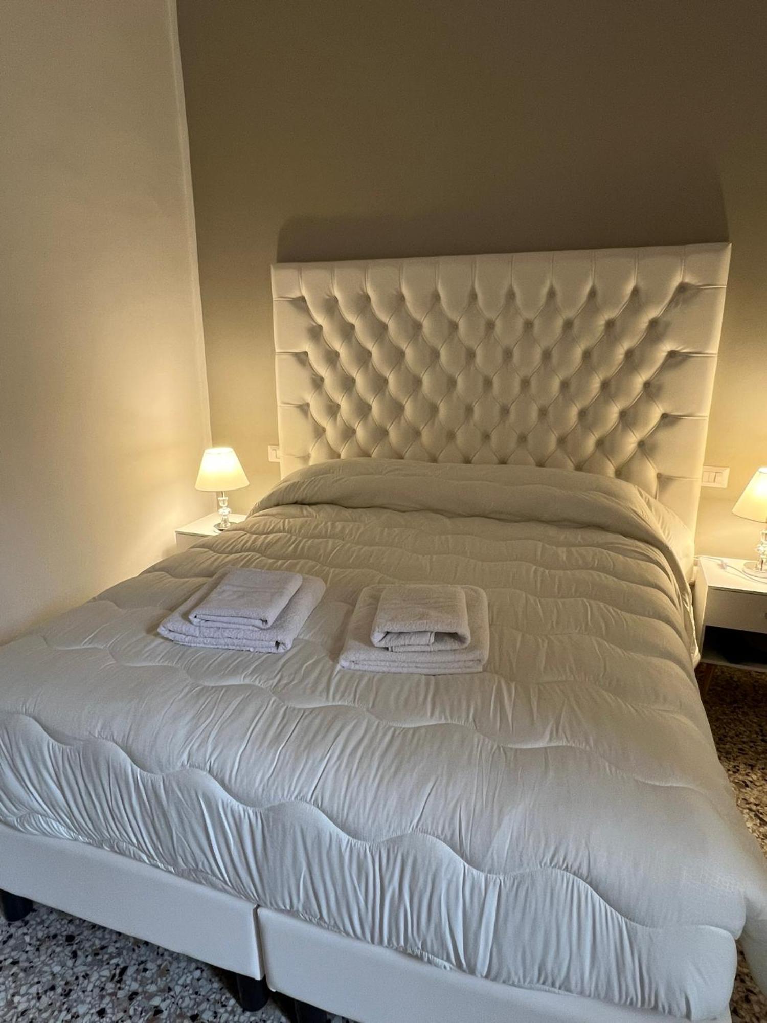 Luxury Room Anelli Center Of Roma Extérieur photo